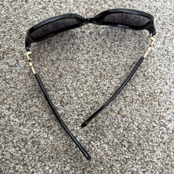 Sunglasses Black Square with gold chain on arms - Picture 5 of 8